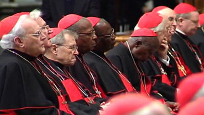 Los cardenales vuelven  a reunirse tras decidir la fecha