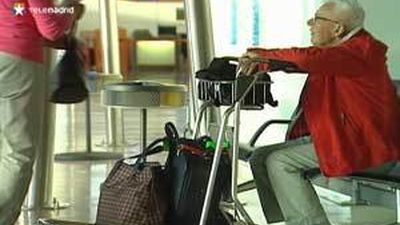 Barajas cobrará un euro por usar los carros portaequipajes