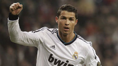 Cristiano: "¿La Décima? hay que tener los piés en el suelo"