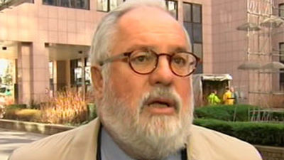 Arias Cañete cree que la situación de Chipre no es contagiosa a España