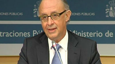 Las comunidades del PP apuestan por la reforma local, rechazada por las demás