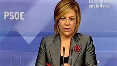 Rubalcaba delega en Valenciano y se volcará como líder de la oposición