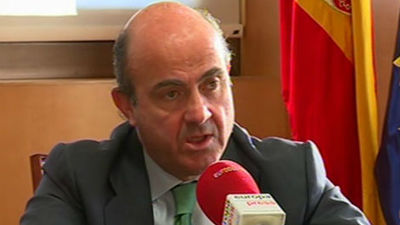 De Guindos avisa del peligro de contagio que supone Chipre si no hay acuerdo
