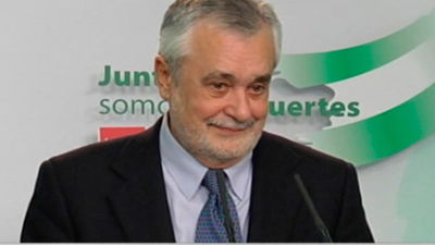 Griñán reitera su disposición a "dar y seguir dando todas las explicaciones" sobre los ERE