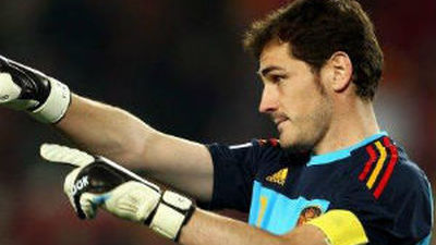 Casillas, "convencido" de la victoria de España en París