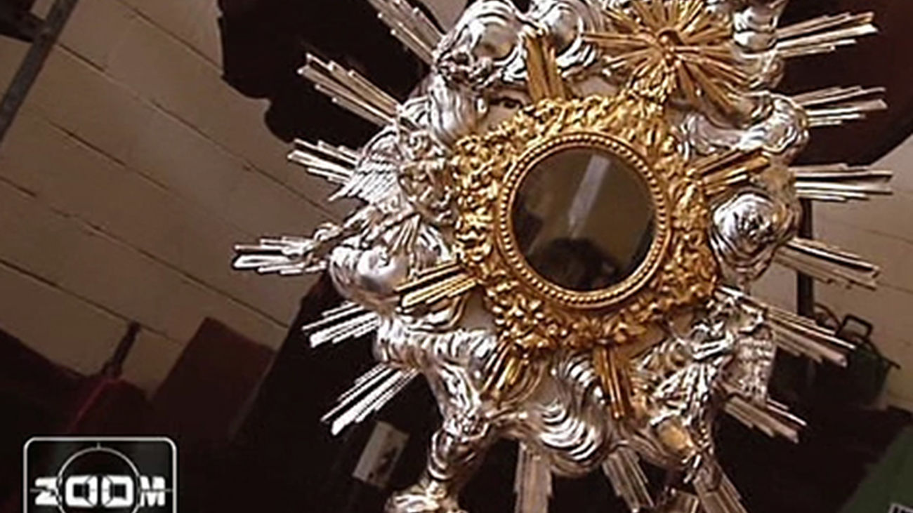 Zoom: Artesanos de la Semana Santa