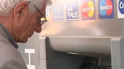 El presidente chipriota y sus ministros se bajan el sueldo