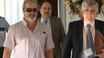 Alaya señala relaciones entre Lanzas y los Ruiz Mateos