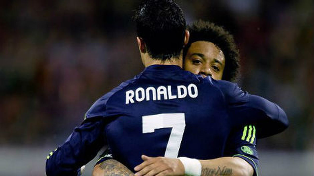 El Madrid tropieza en Zaragoza con el Galatasaray en mente