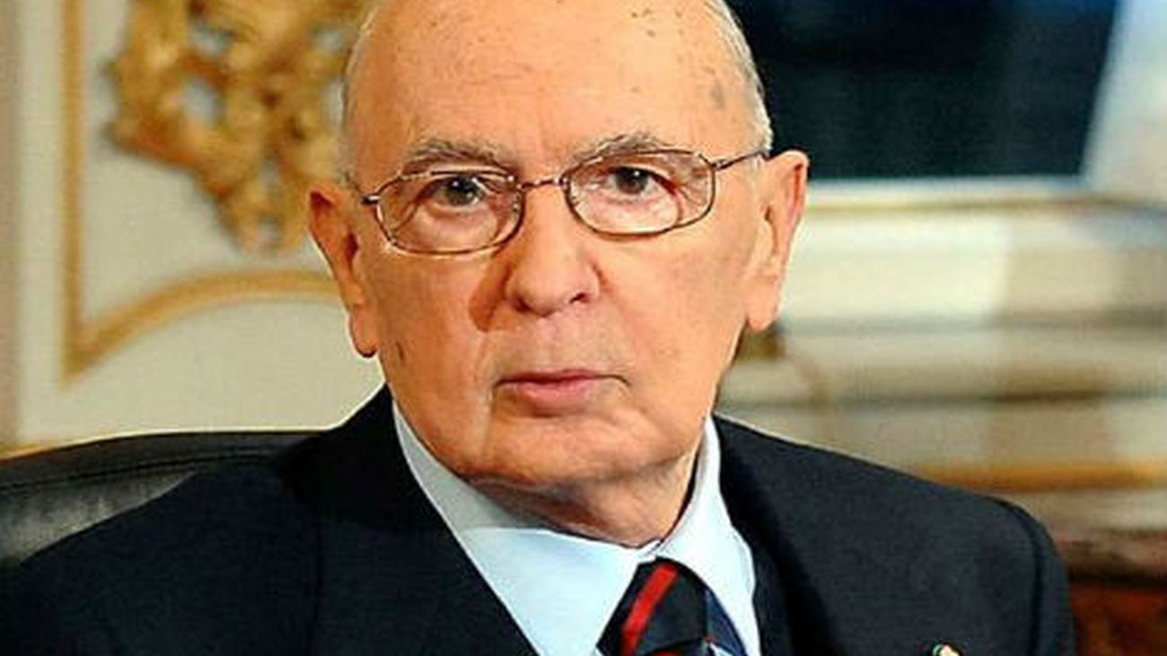 Los partidos italianos empiezan a marcar distancias con el plan de Napolitano