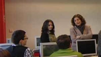 Botella inaugura un centro de Adisli para personas con discapacidad intelectual ligera