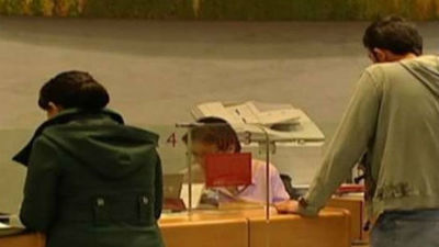 La tasa de ahorro de los hogares bajó 2,8  puntos en 2012, hasta el 8,2%