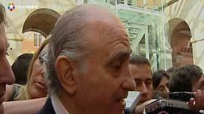 Barrena reta a Interior y se refiere a los etarras como "presos de guerra"