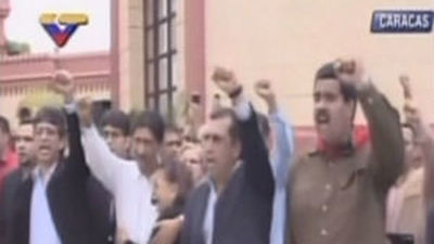 Cientos de personas se concentran en Caracas para homenajear a Chávez