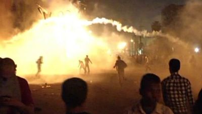 Al menos 44 heridos en choques entre policías y manifestantes en Egipto