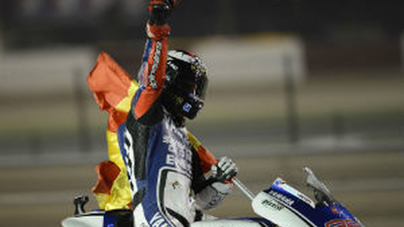 Jorge Lorenzo gana en Catar