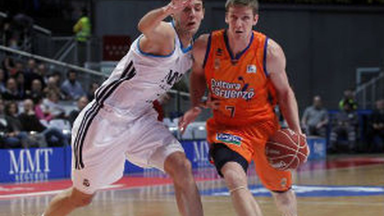 Real Madrid ante el Valencia Basket