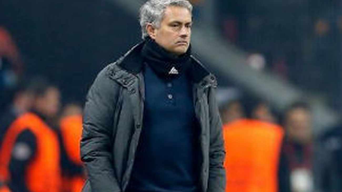 Mourinho: "Al final de la temporada hablaré con Florentino"