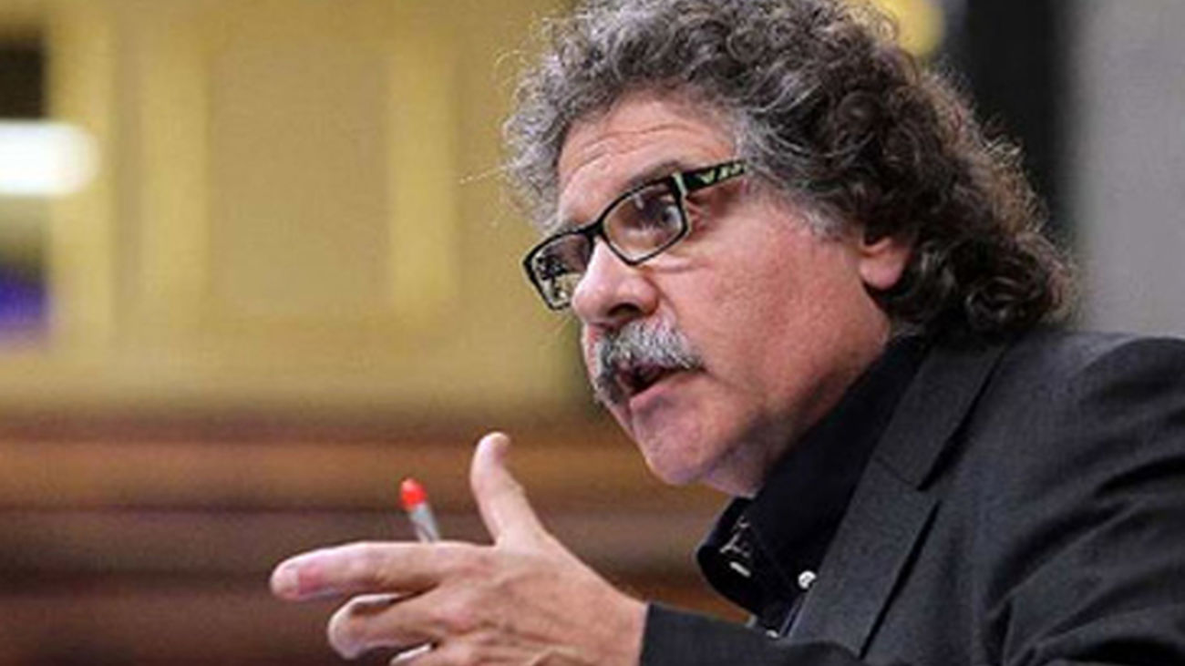 Echan de la tribuna a los diputados de ERC por insistir en hablar en catalán