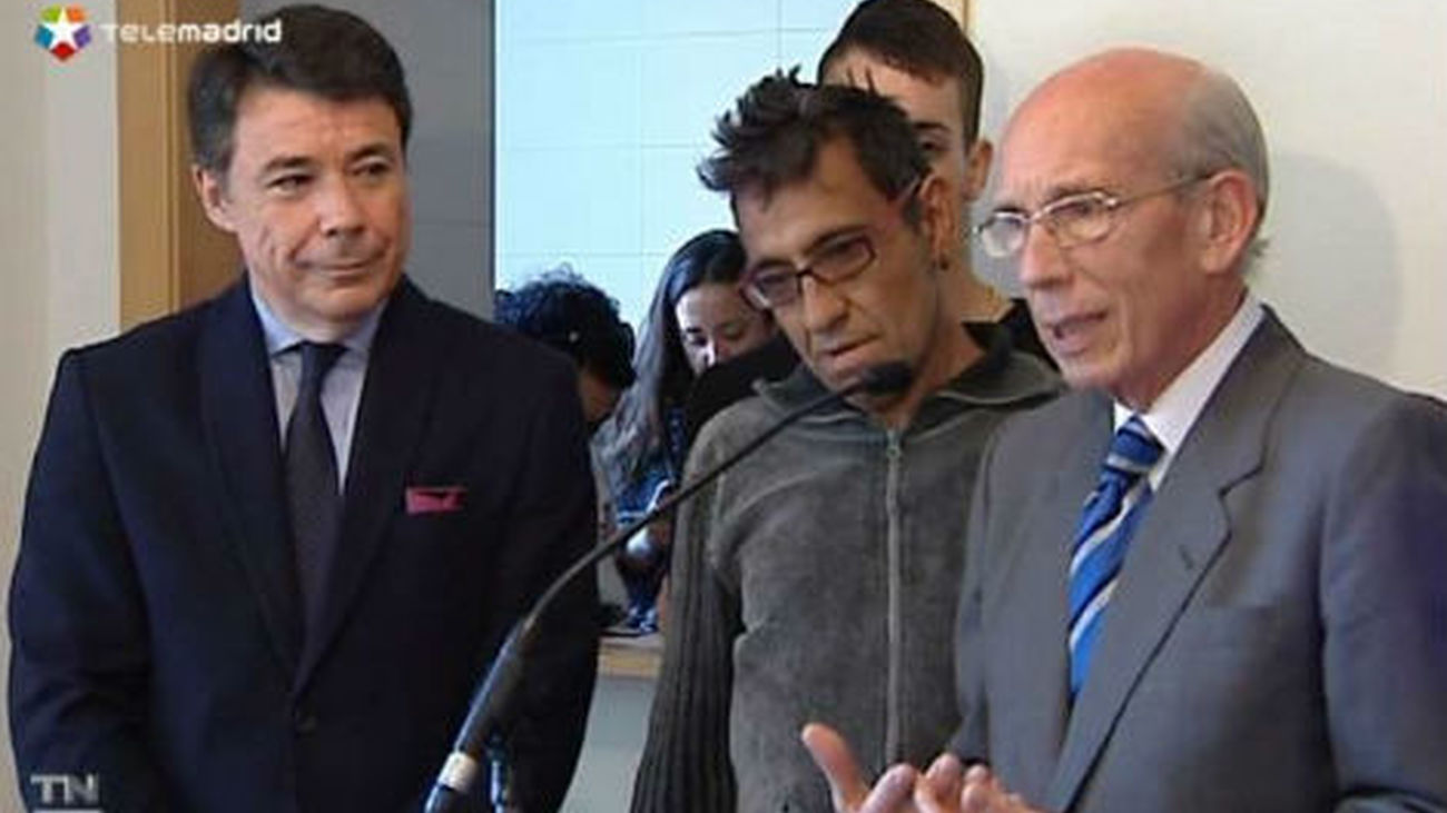 El IVIMA entrega la primera de las viviendas públicas destinadas a desahuciados