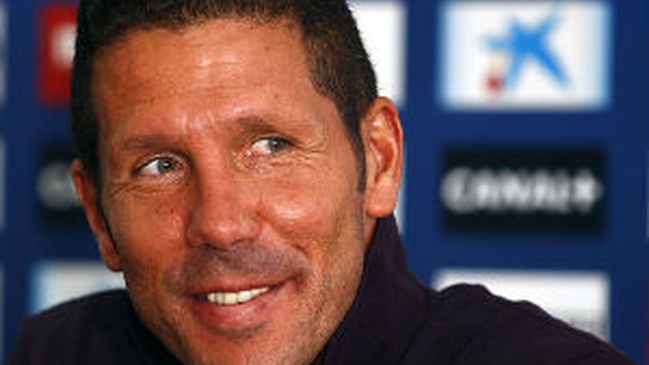 Simeone no va a reservar a nadie en Sevilla para el derbi