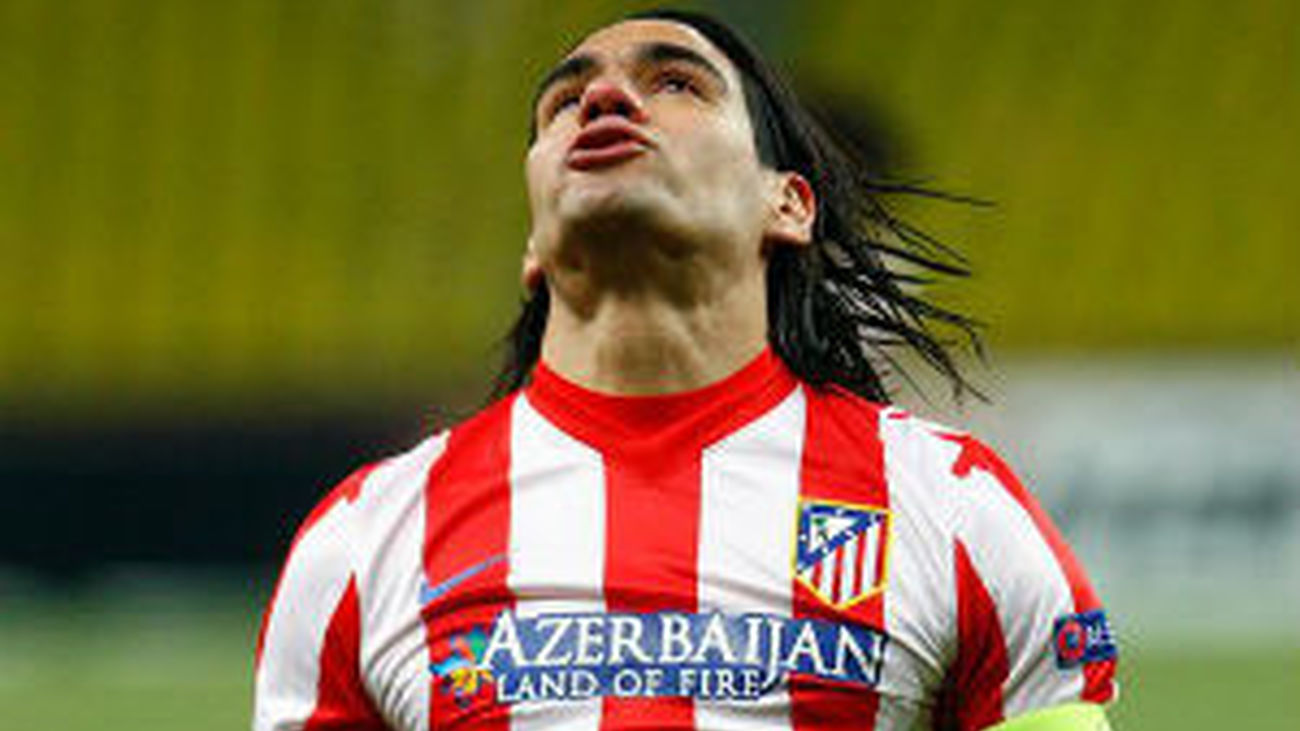 Falcao desmiente los rumores sobre el Manchester