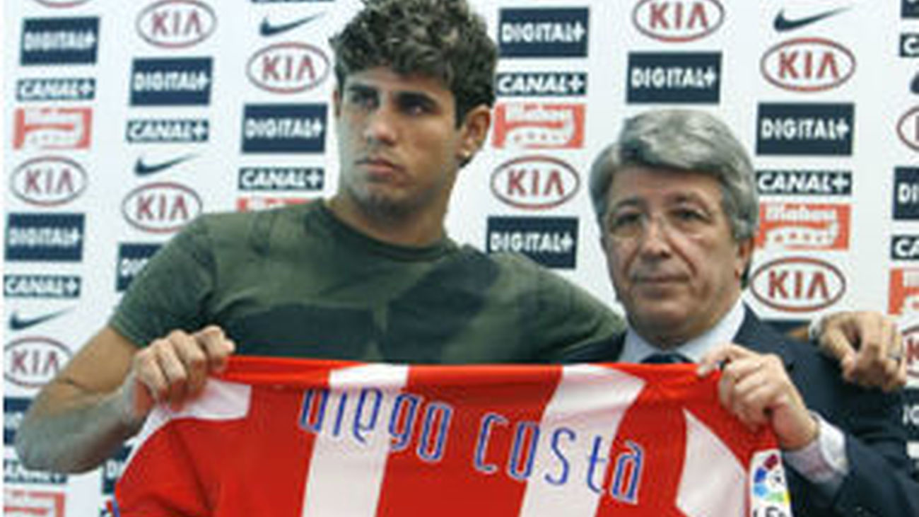 Enrique Cerezo pide respeto para Diego Costa