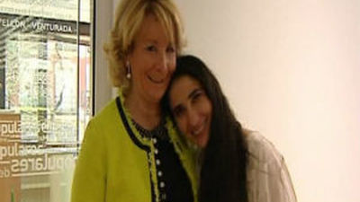 La disidente Yoani Sánchez agradece a Aguirre su apoyo para que Cuba alcance la democracia