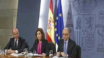 El Gobierno prevé que el PIB caiga el 1,3 % este año y el paro suba al 27,1 %