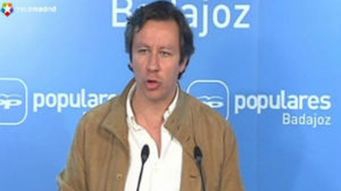 Floriano pide al PSOE que se centre en sus asuntos y deje al PP arreglar los de todos