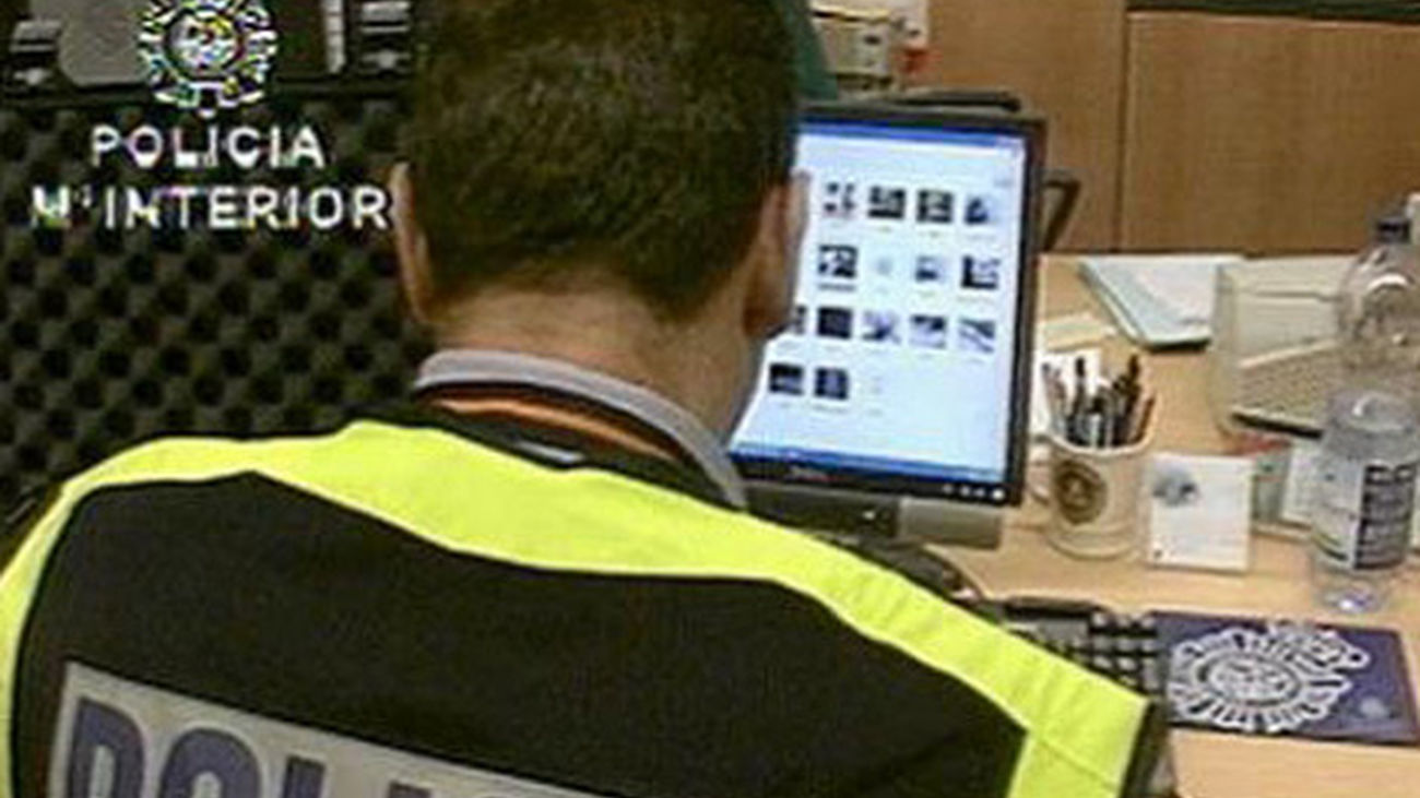La Policía advierte del aumento de delitos sexuales entre los menores en la red