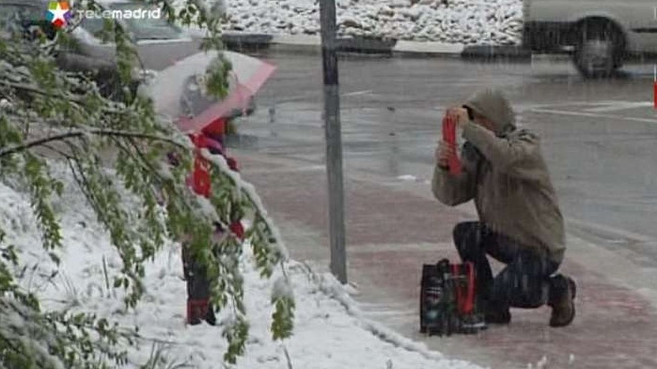 Madrid, en alerta por nevadas que dejarán 20 cm de nieve en la Sierra