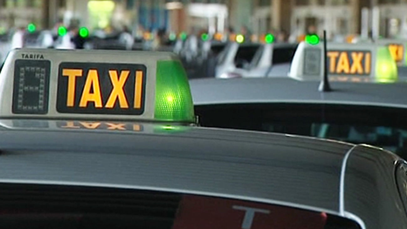 El viaje en taxi entre Barajas y el centro de Madrid tendrá un precio fijo de 30 euros