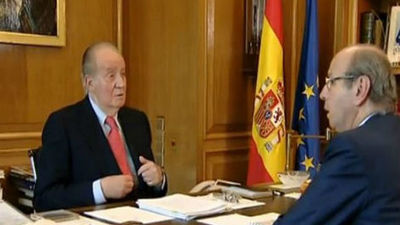 El Rey insiste en pedir a Rajoy y Rubalcaba consenso contra el paro