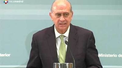 El PSOE pide el cese inmediato de Fernández Díaz por decir que el aborto tiene algo que ver con ETA