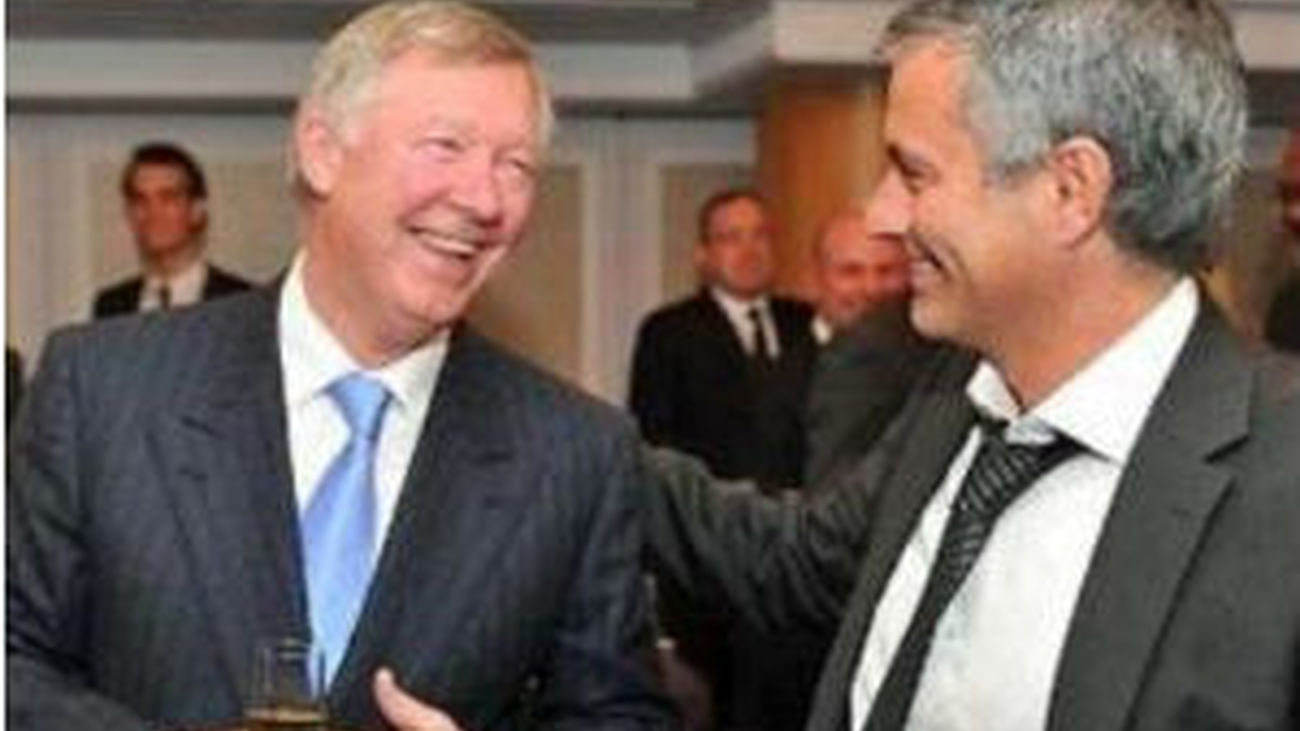 Ferguson se jubila y suena Mourinho como técnico del United