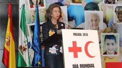 La Reina demanda una acción "compartida" ante las "dificultades"