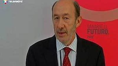 Rubalcaba arremete contra "alguien" en Bruselas que dice "no" a todas las iniciativas del sur de Europa