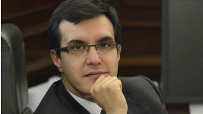 Ayllón: El debate Iglesias-Rivera fue una "oposición para elegir al ayudante de Sánchez"
