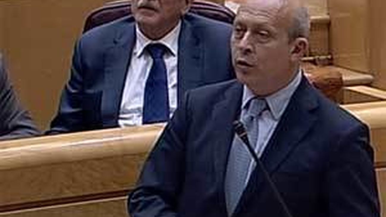 Wert pide al PP convencer a la sociedad frente a la "ferocidad" de los ataques a la Lomce.