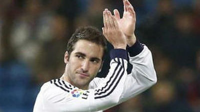 La Juventus negocia en Madrid el fichaje de Higuaín