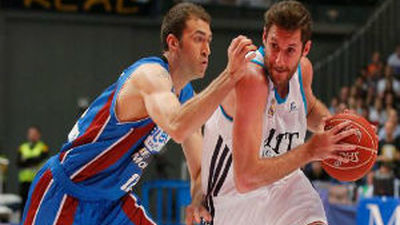 90-75. La magia del 'Chacho' otorga el 1-0 al Real Madrid