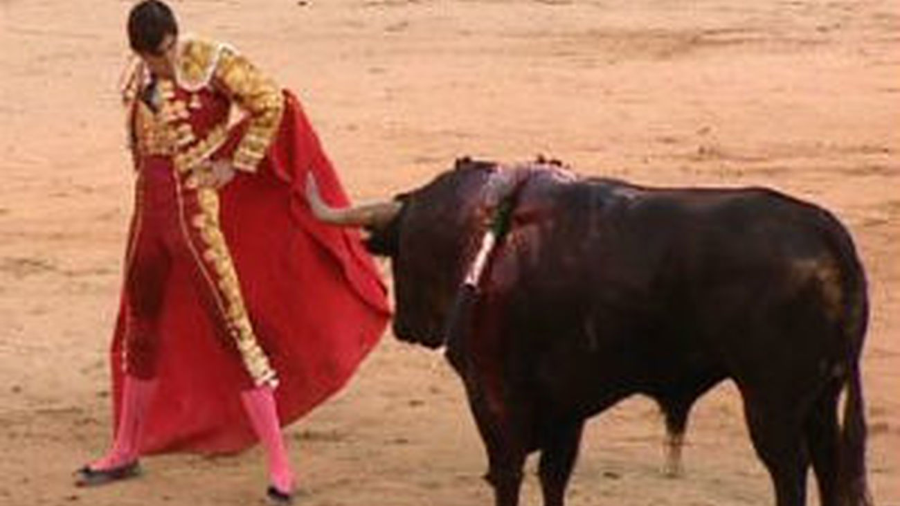 Perera argumenta una tarde de inválidos en Las Ventas