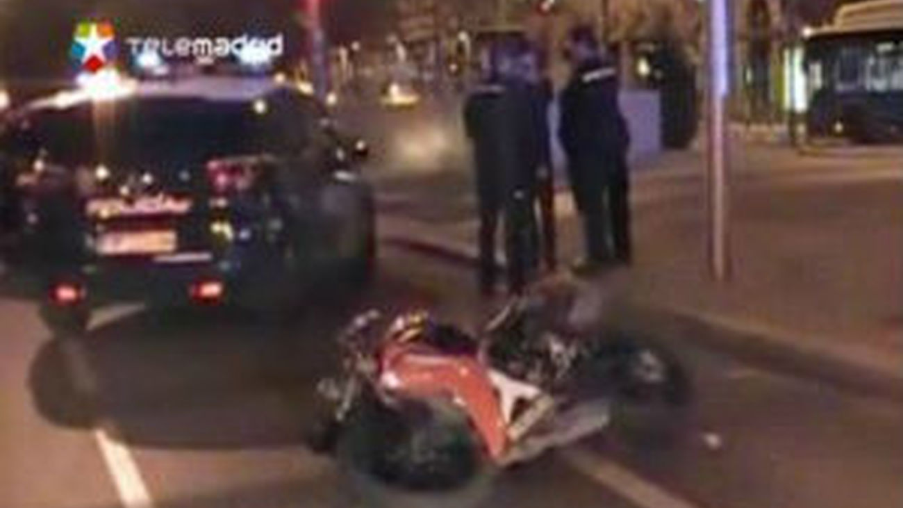 Fallece un hombre de 30 años tras perder el control de su motocicleta en la plaza de Colón