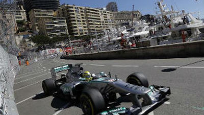Rosberg logra la 'pole' en Mónaco; Alonso, sexto