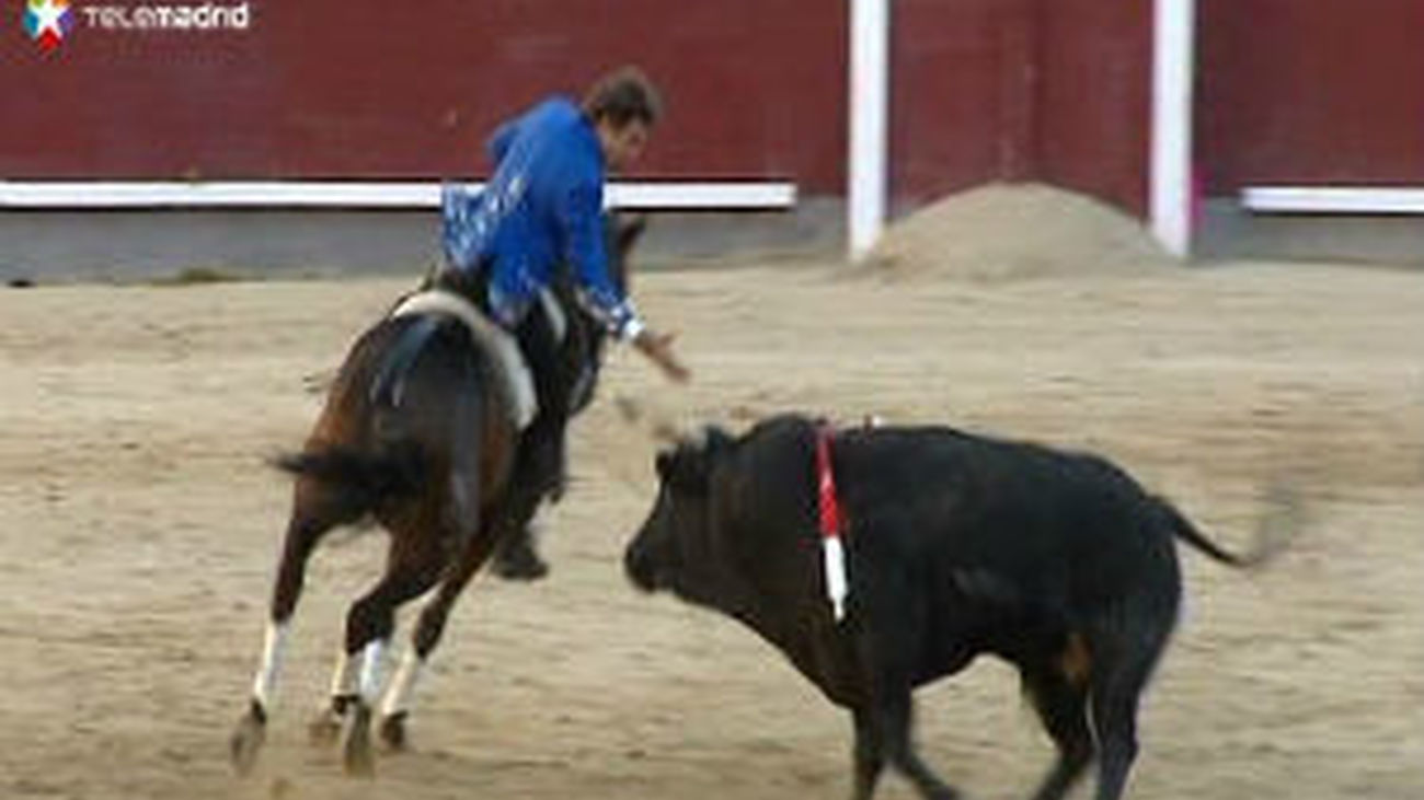 Oreja para Hermoso, que "pincha" la Puerta Grande en Las Ventas