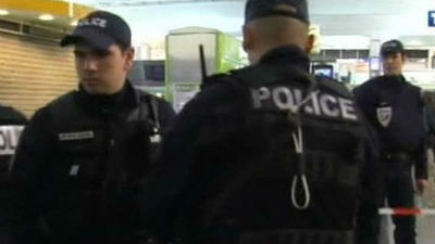 Prosigue la búsqueda del atacante que el sábado acuchilló a un militar en París