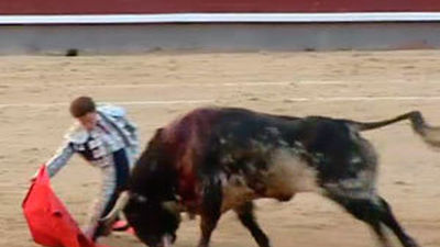 Una oreja para la ambición del mexicano Arturo Saldívar en Las Ventas