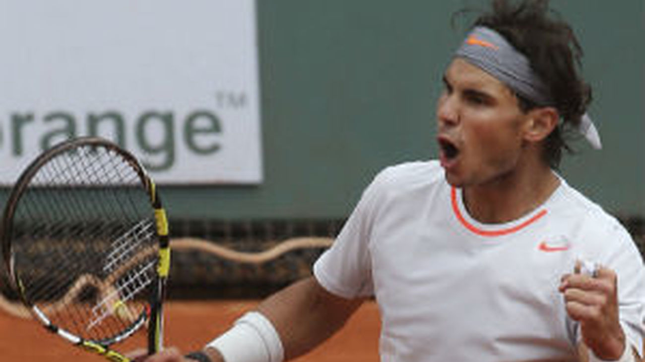 Los deportistas españoles inundan 'Twitter' y se entregan a Nadal