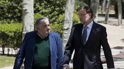 Mujica suspende su visita a Italia al final de su gira para guardar reposo